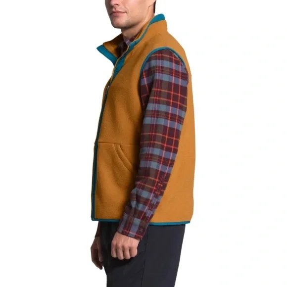 THE NORTH FACE Men's Carbondale Vest - Picture 3 of 12